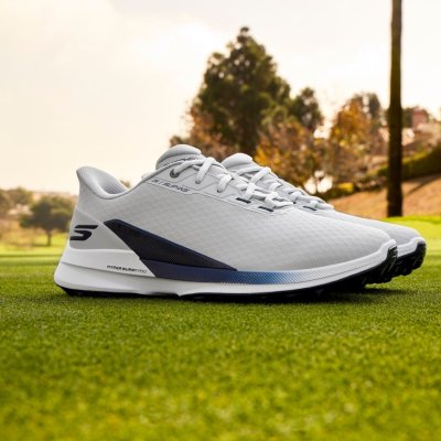 Nye golfsko fra Skechers er lige landet hos os 👟⛳